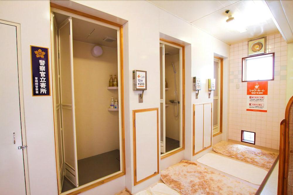 Capsule Inn Osaka - Caters To Men Exteriör bild
