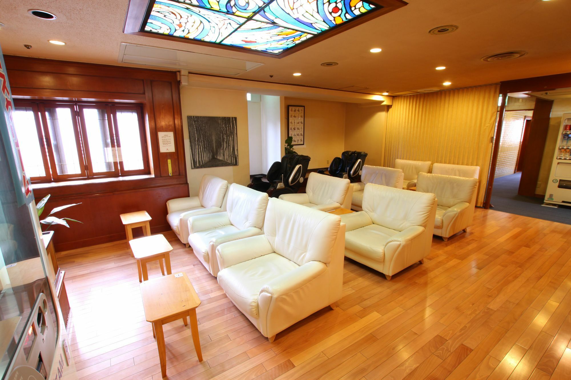 Capsule Inn Osaka - Caters To Men Exteriör bild